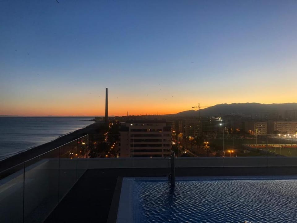 Málaga paraíso frente al mar Apartment in Malaga