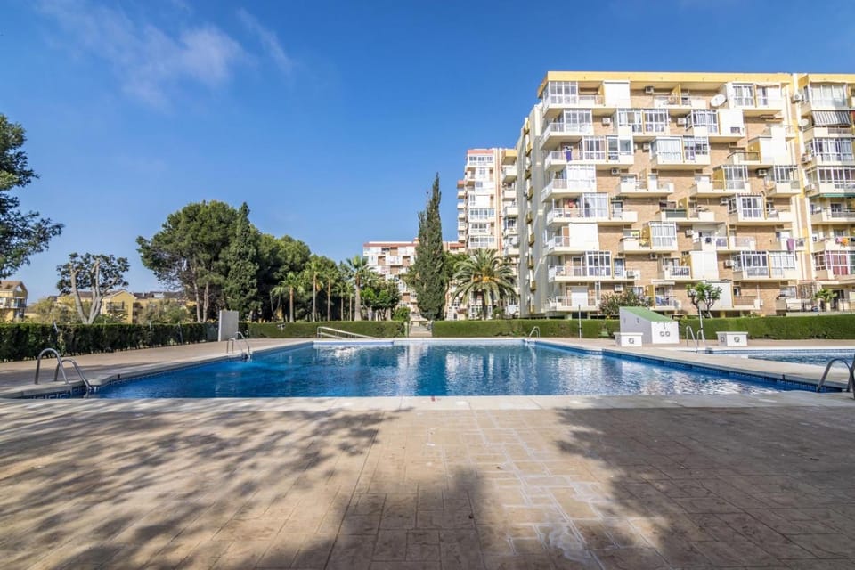 Alvaro's Home Apartment in Benalmadena