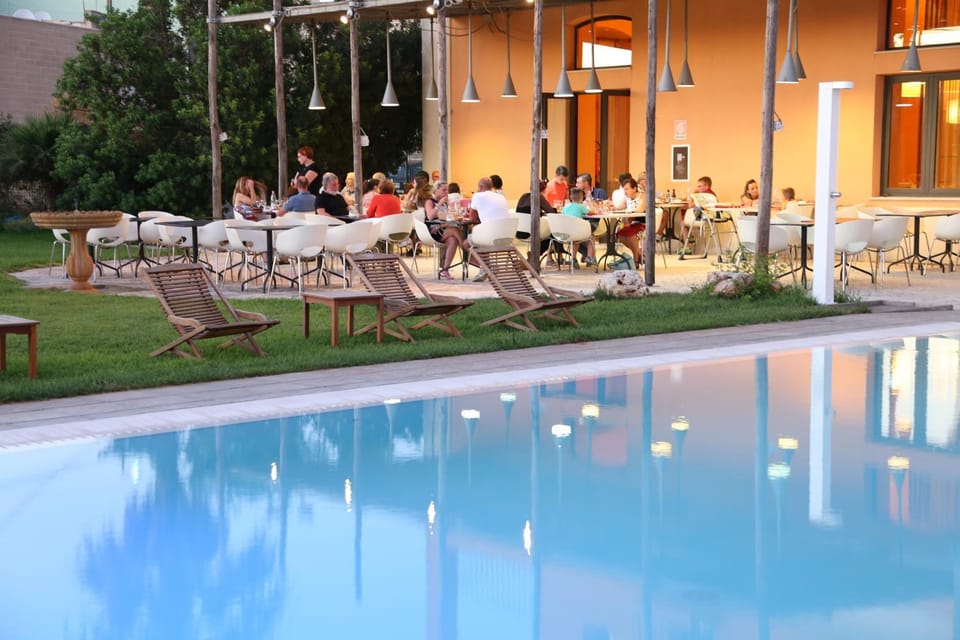 Restaurant/places to eat, Summer, Garden, Pool view, Swimming pool, Buffet breakfast, Lunch, Dinner, Sunset