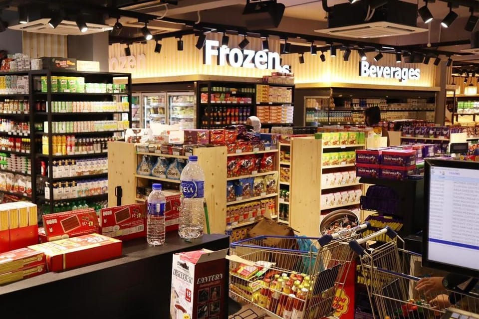 Property logo or sign, On-site shops, TV and multimedia, Food and drinks, Logo/Certificate/Sign, Food, Supermarket/grocery shop, Shopping Area, Certificate/Award