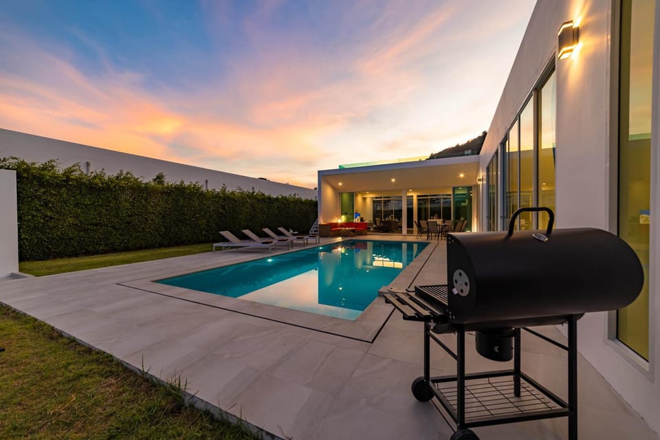 Modern 4 Bedroom Pool Villa KH-A5 Villa in Nong Kae