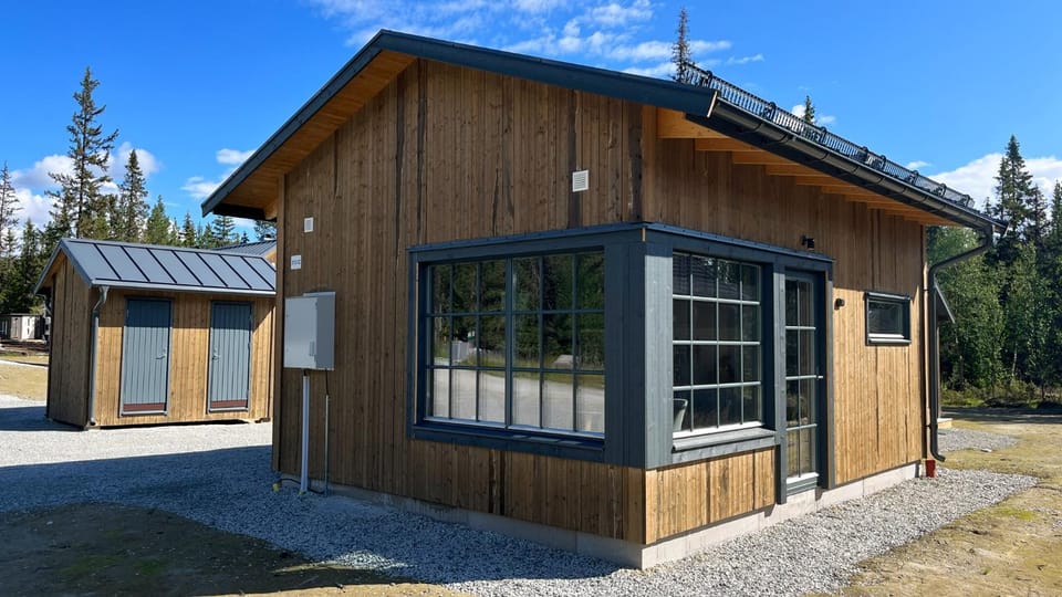 Property building, Spring, Day