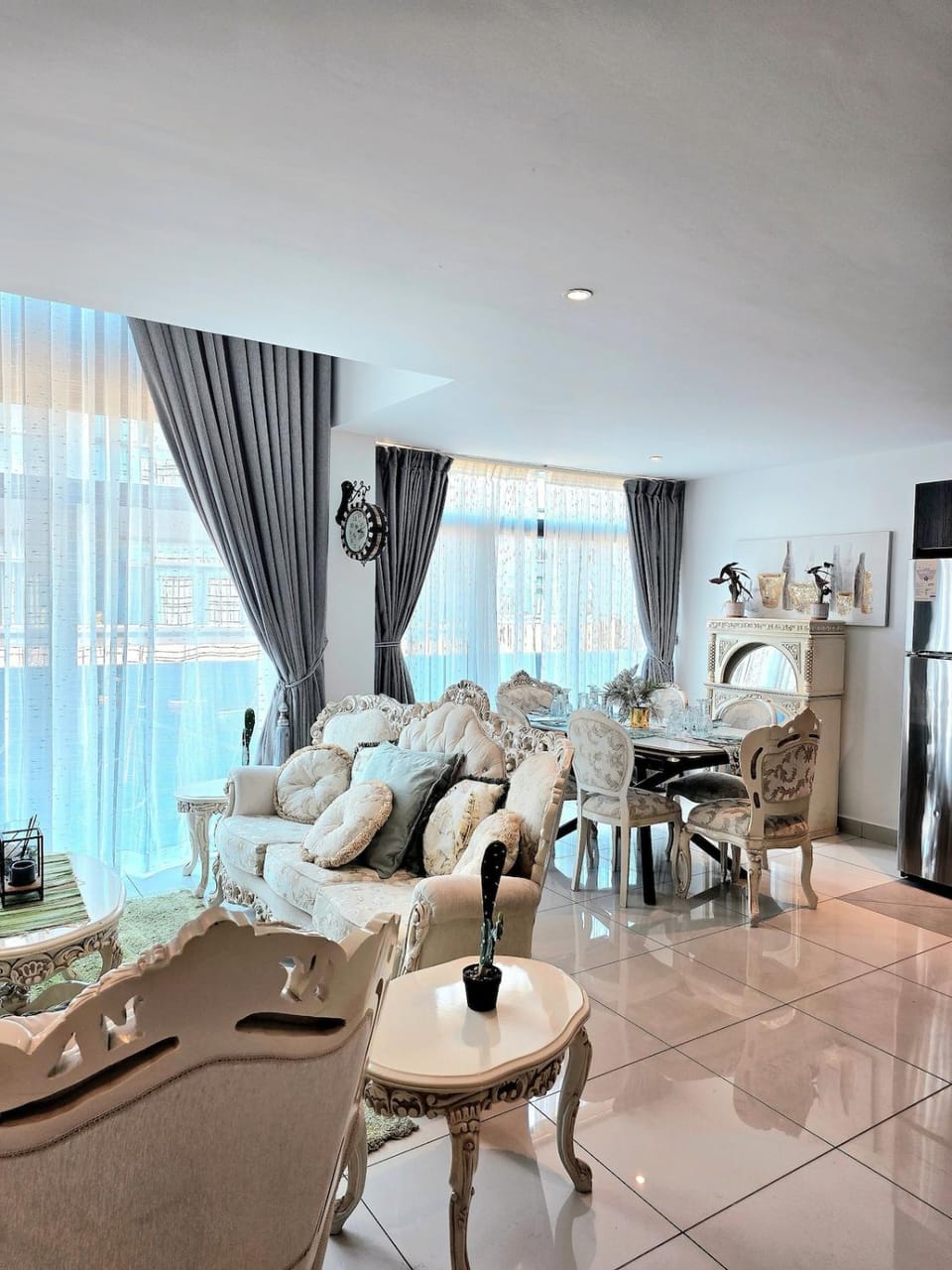 VIP Deluxe in Cantonments Apartment in Accra