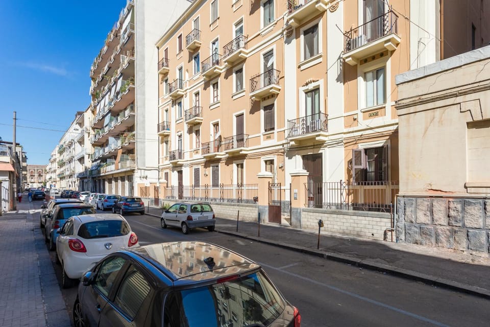 Property building, Street view