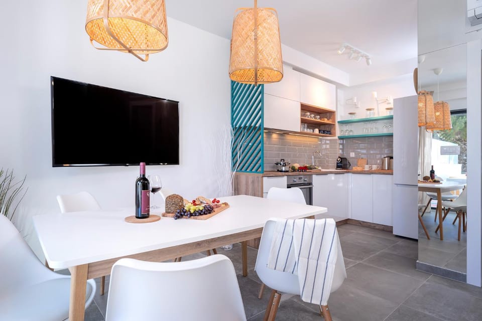 TV and multimedia, Dining area, kitchen