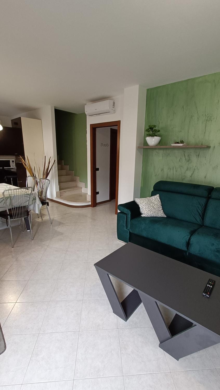 S.G. HOUSE Apartment in Castelnuovo del Garda