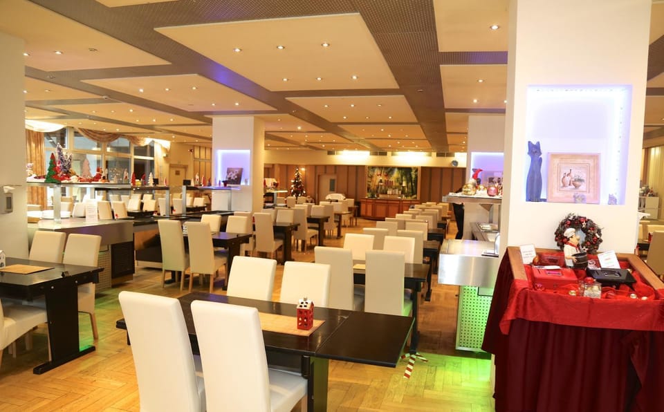 Restaurant/places to eat, Breakfast