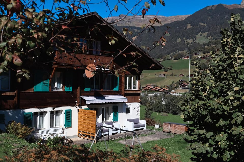 Property building, Garden, Garden view, Mountain view