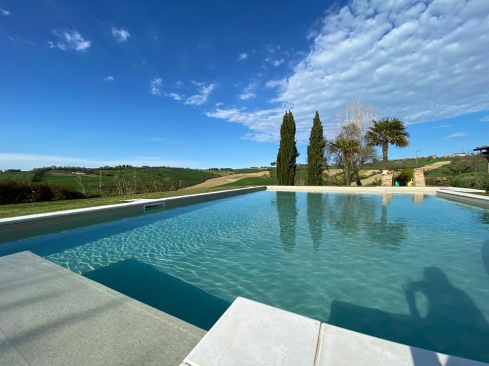 Balcony/Terrace, Swimming pool