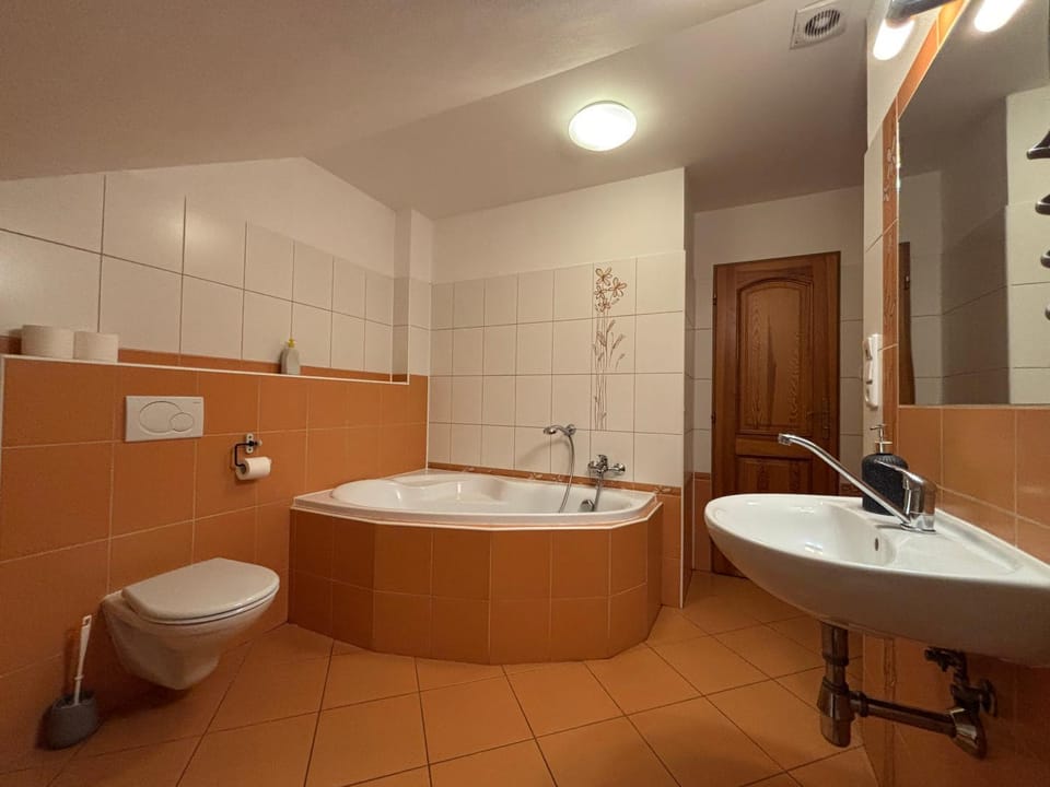 Bathroom, Bath