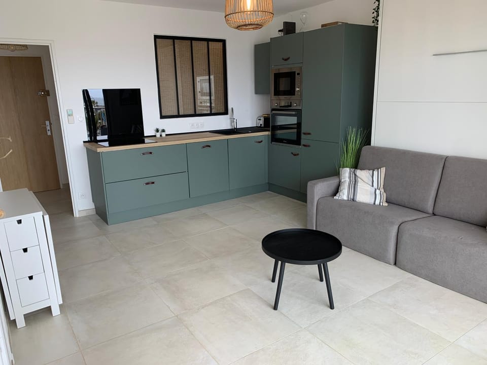 Kitchen or kitchenette, Living room, pet friendly