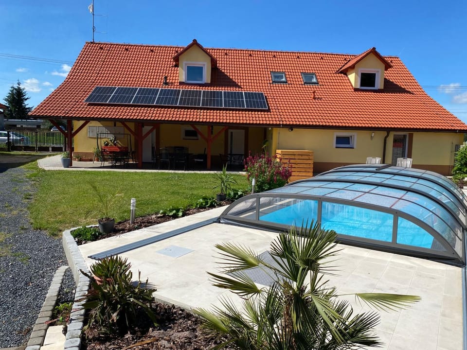 Ubytování ve Starém Dvoře Apartment in Czechia