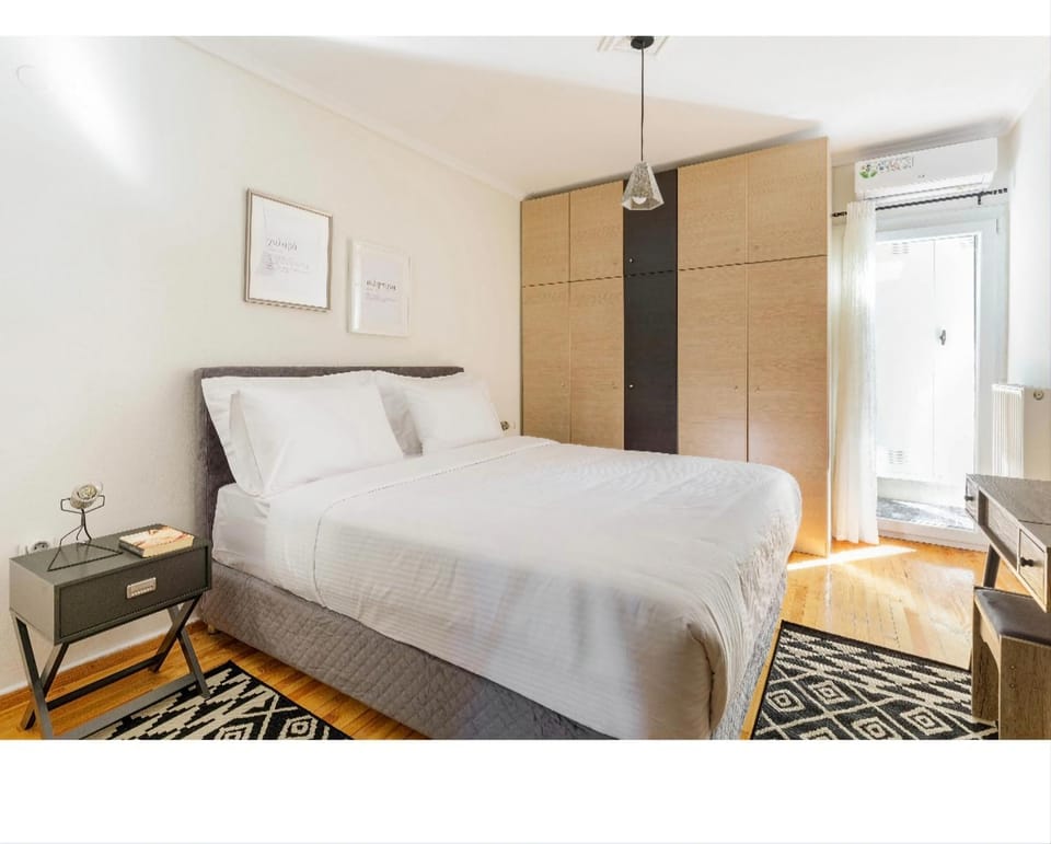 Bed, Bedroom, wardrobe