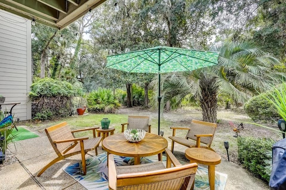 Sailmaster Common 18 House in North Forest Beach