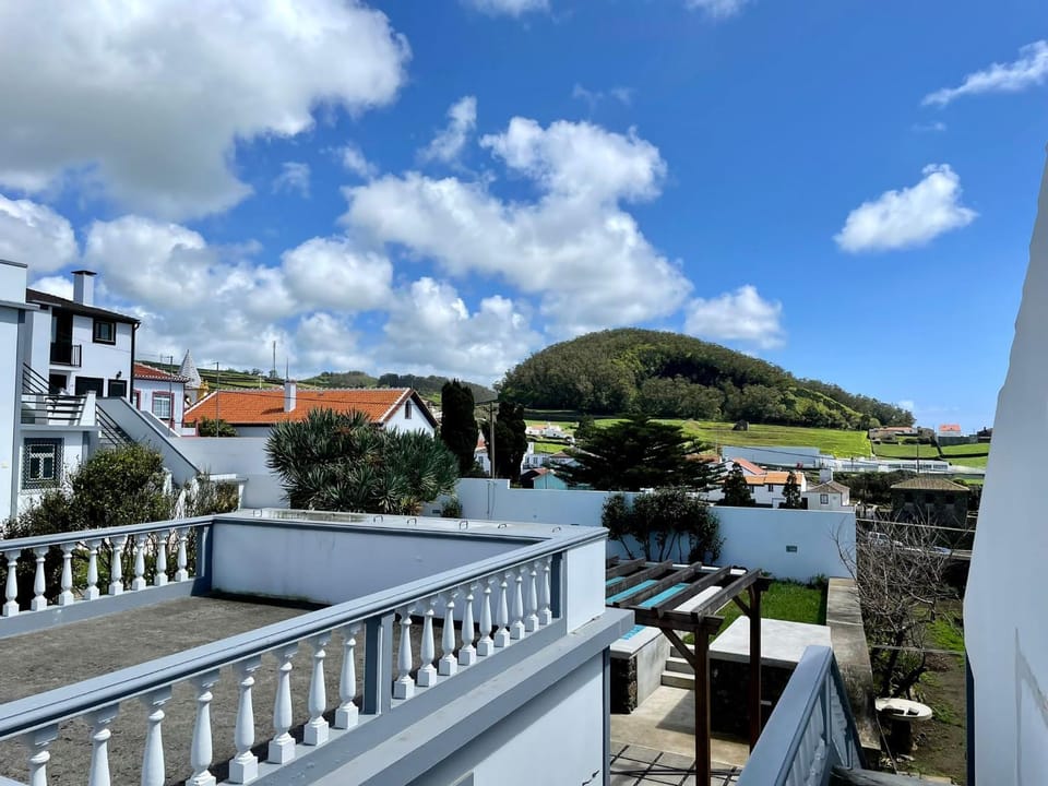 Casa Às Dez House in Azores District