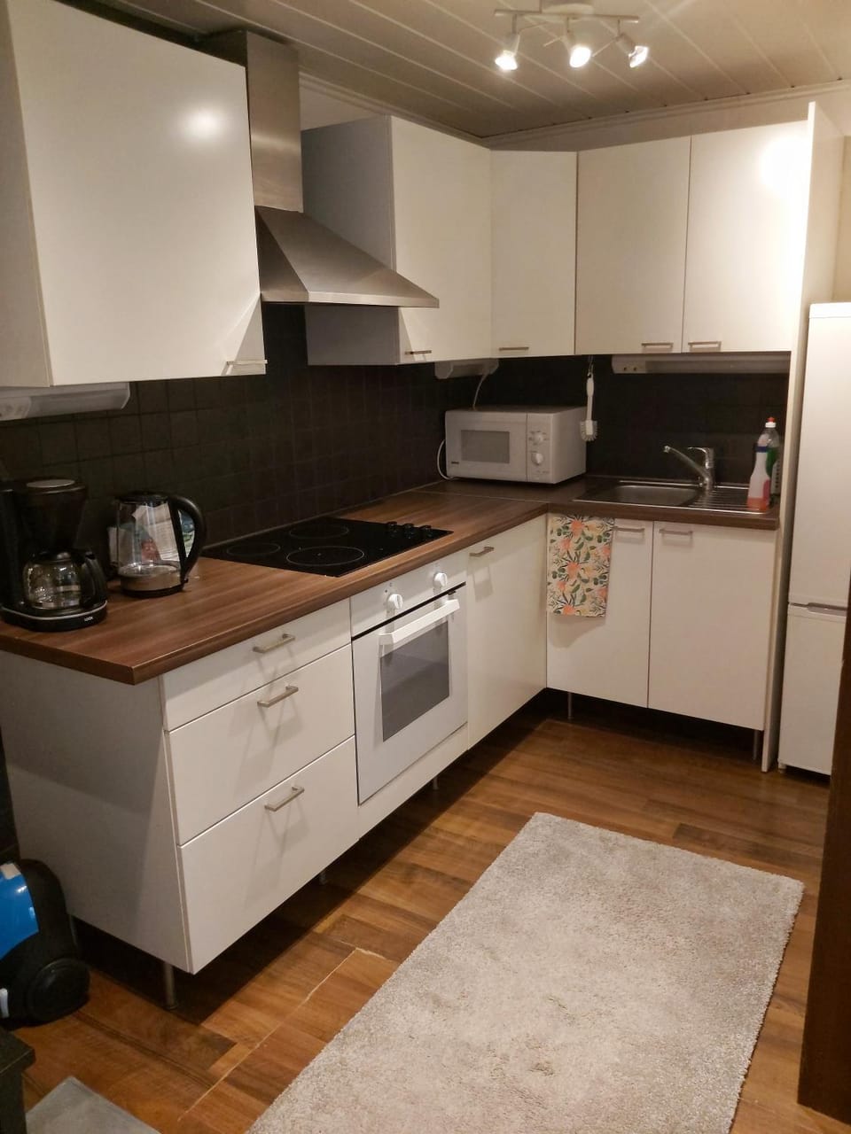 "Hawaii" Asunto Ilmastointilaitteella ja Älylukolla Apartment in Finland
