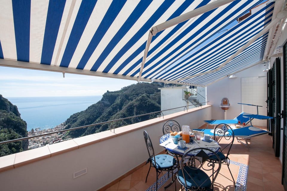 Balcony/Terrace, Breakfast