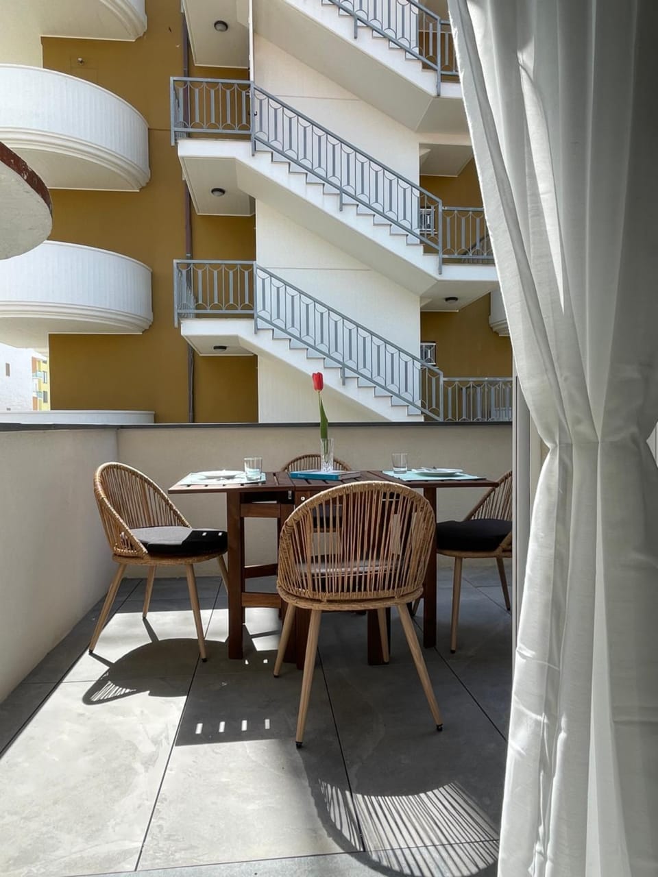Patio, Balcony/Terrace