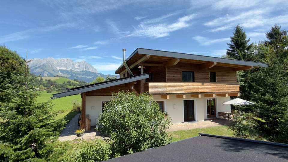Property building, Natural landscape, Mountain view