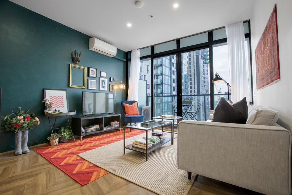 TV and multimedia, Balcony/Terrace, Living room, Seating area, air conditioner
