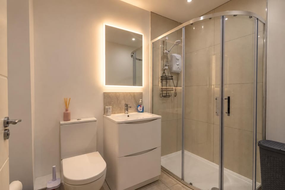 Shower, Bathroom