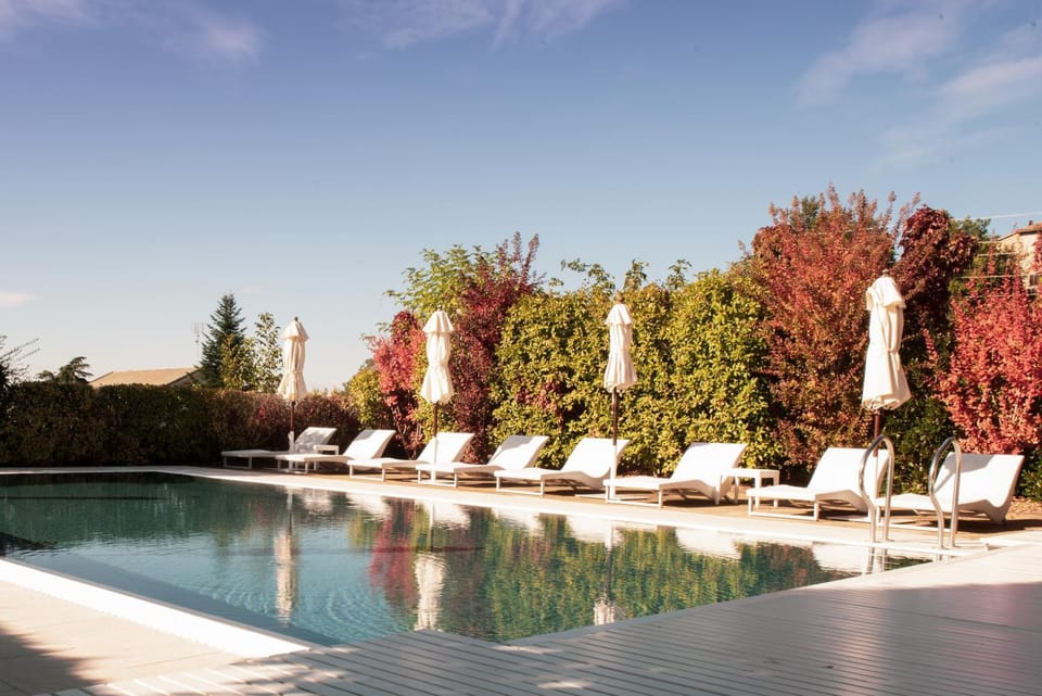 Swimming pool, Swimming pool