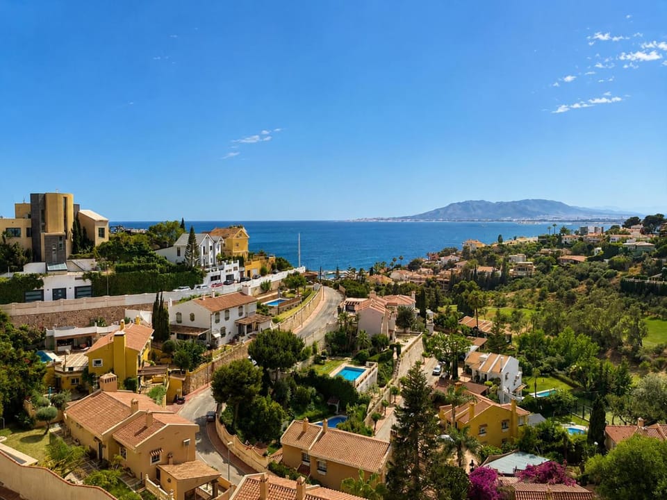 Nearby landmark, Natural landscape, View (from property/room), Beach, Sea view, pet friendly, pet friendly
