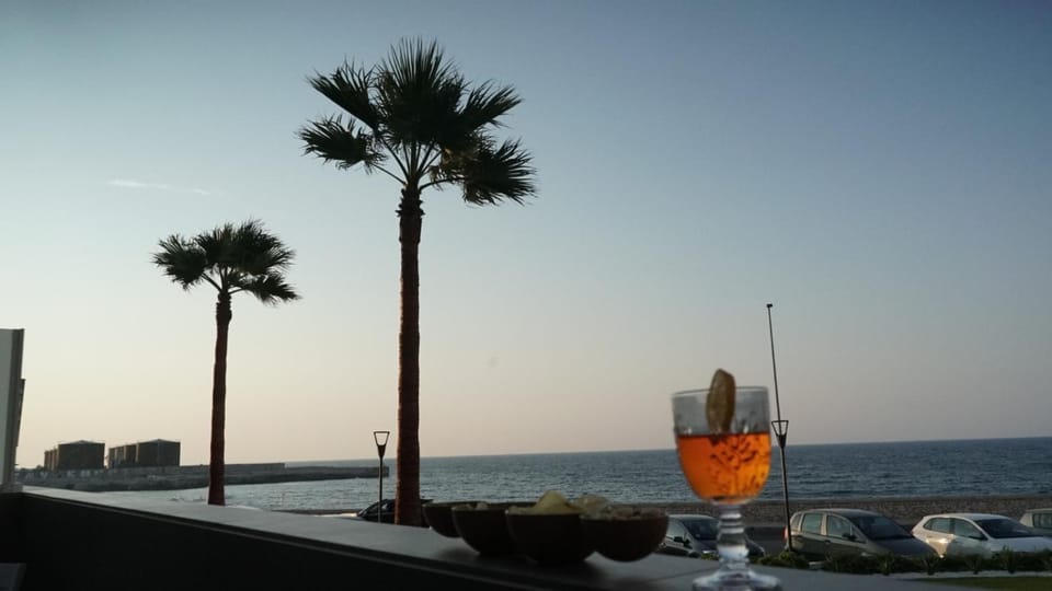 Sea view, Drinks