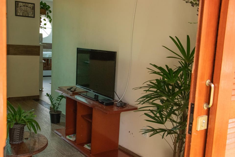 Communal lounge/ TV room, TV and multimedia