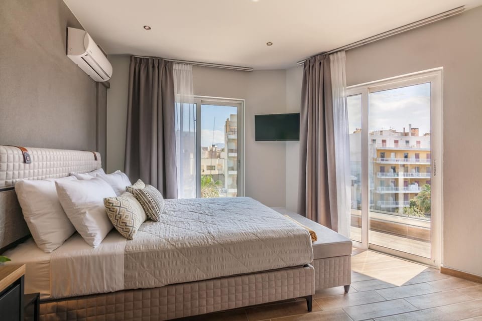 Balcony/Terrace, Photo of the whole room, City view