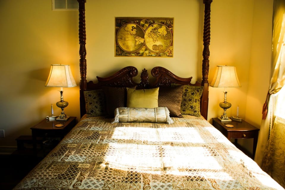 Day, Photo of the whole room