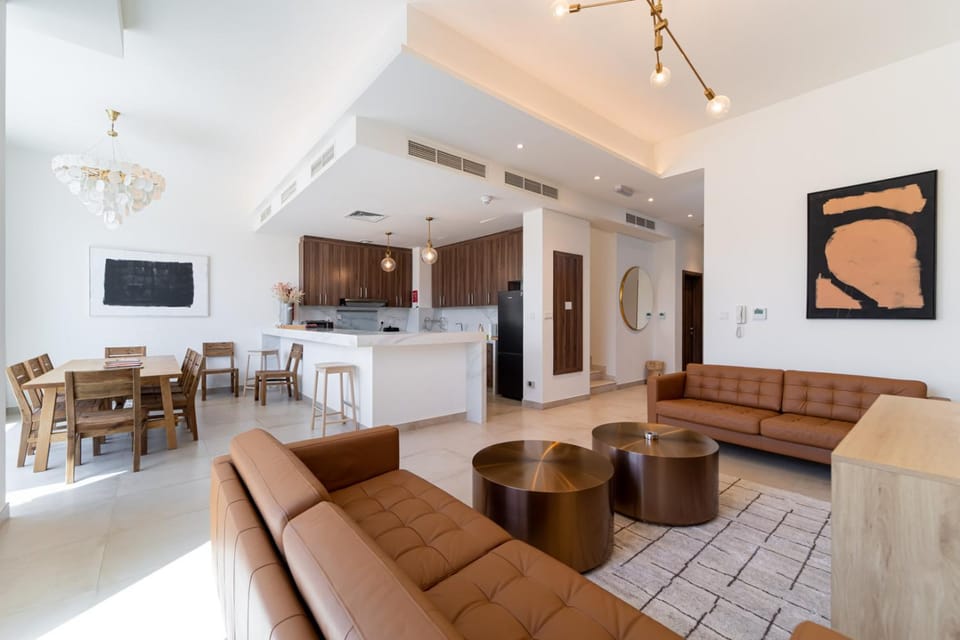 Living room, Seating area, kitchen