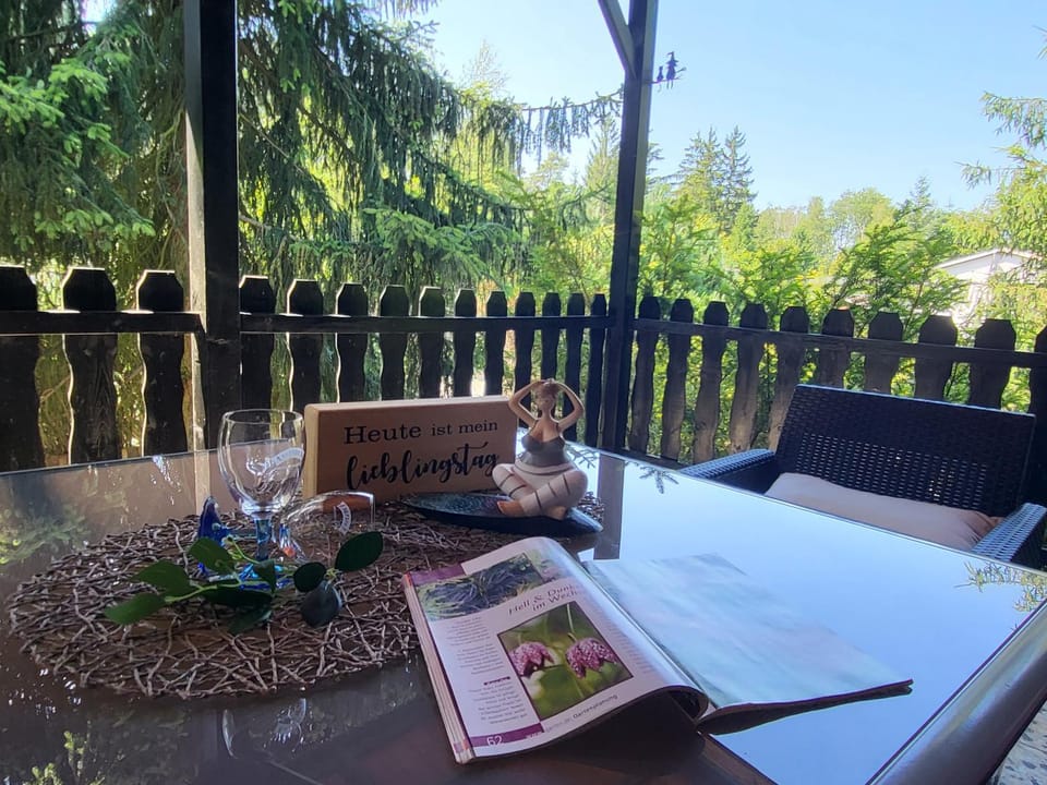 Balcony/Terrace, Garden view