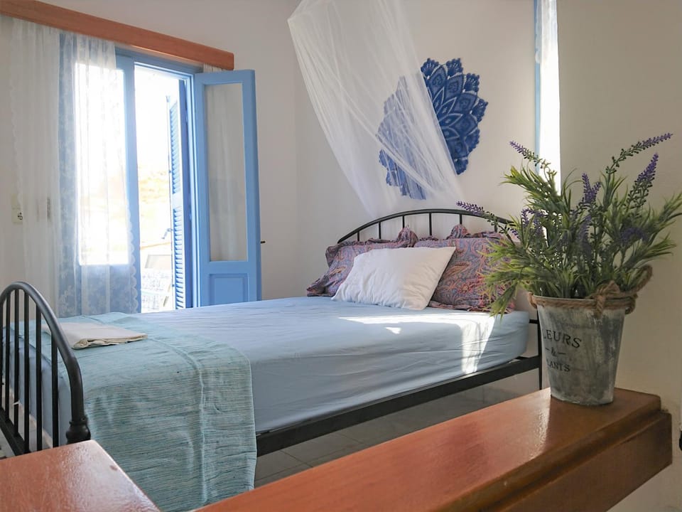 ~~ Sea Breeze covered house ~~ House in Lasithi