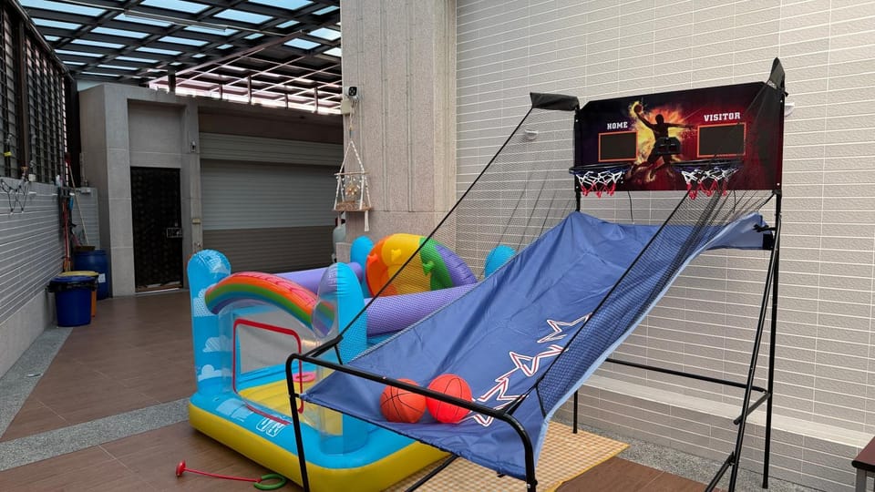 Dou Dou Long Homestay Bed and Breakfast in Kaohsiung