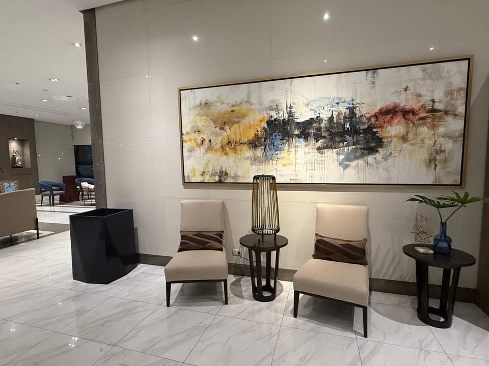 Property building, Seating area