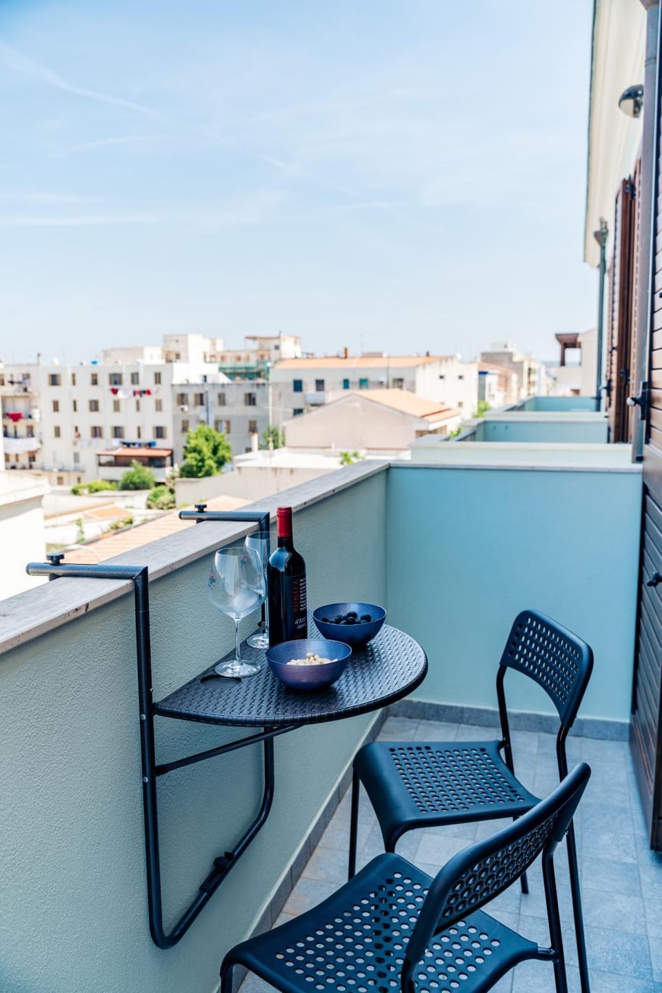 Balcony/Terrace, City view, Street view