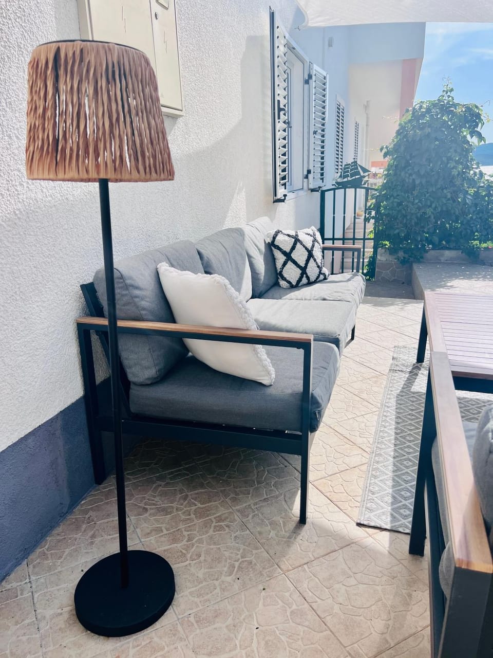 Apartmani-Okrug Gornji-Ciovo Apartment in Okrug Gornji