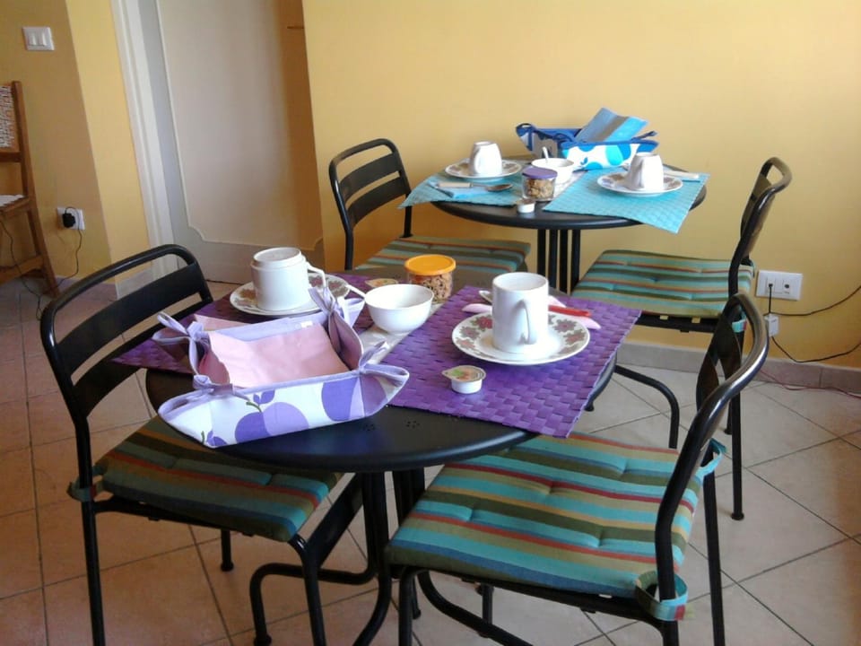 Lounge or bar, Dining area, Area and facilities, Breakfast