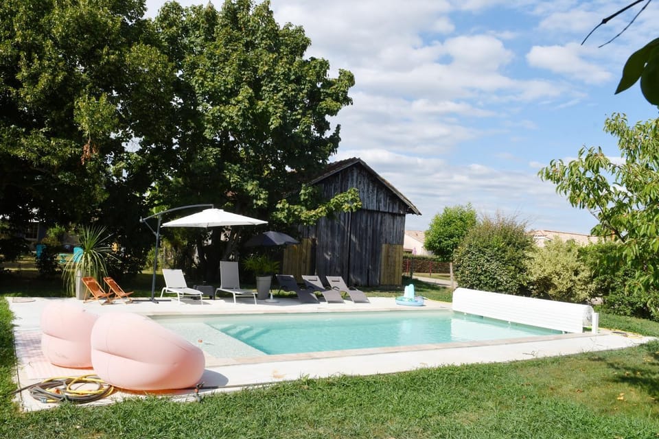 Pool view, Swimming pool