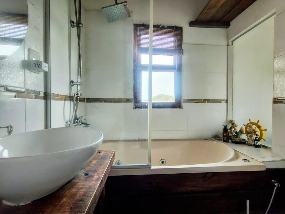 Luz Marina Cabaña Pettit Hidromasaje House in Maldonado Department, Uruguay