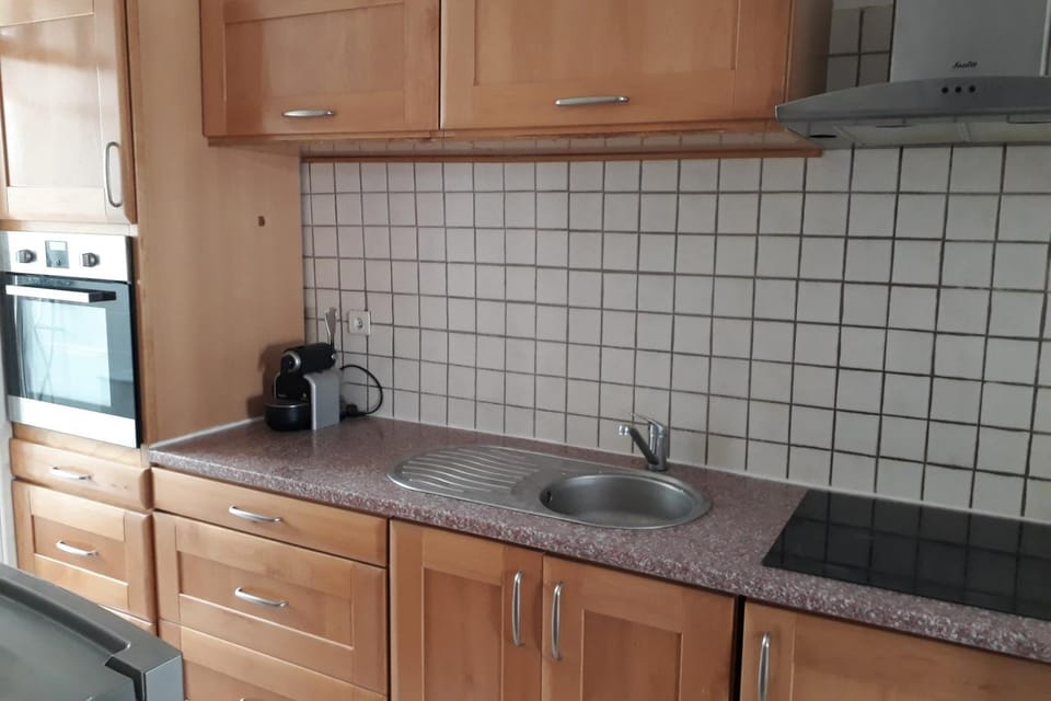 Spacious Appartment Wifi Next To The Port Apartment in Nice
