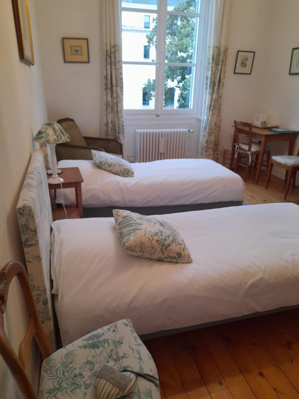 Photo of the whole room