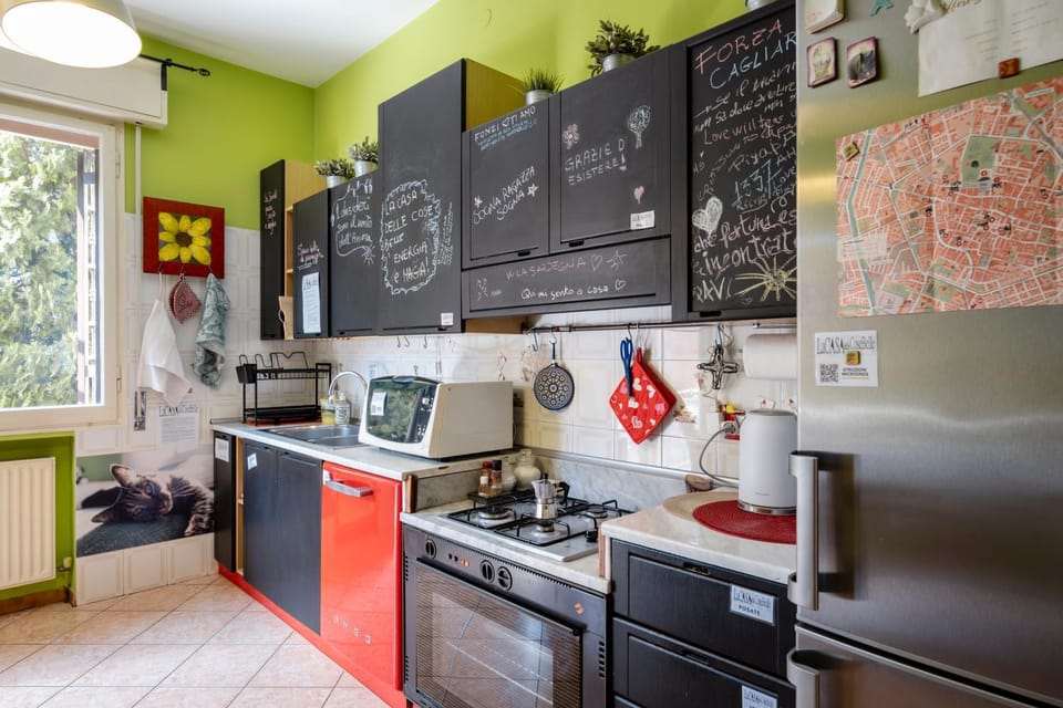 Balcony/Terrace, Kitchen or kitchenette, Seating area, Dining area, Communal kitchen, Meals, Breakfast, Buffet breakfast, Italian breakfast, oven, pet friendly, stove, kitchen