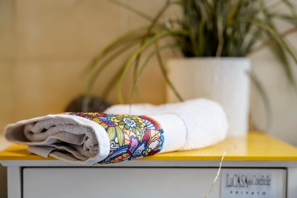 Shower, Bathroom, Decorative detail, towels, towels