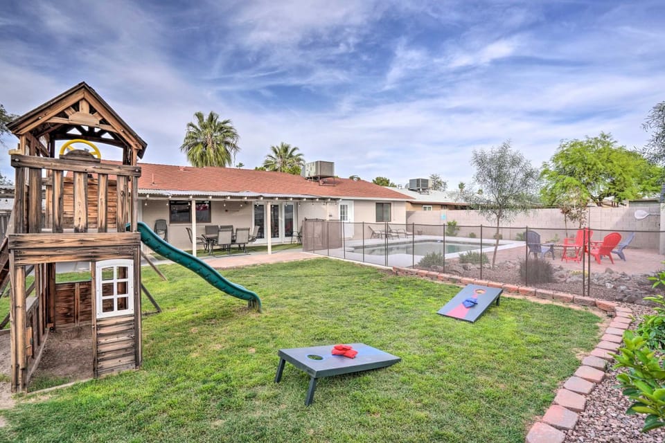 Private Pool + Playground: Phoenix Family Home! House in Phoenix