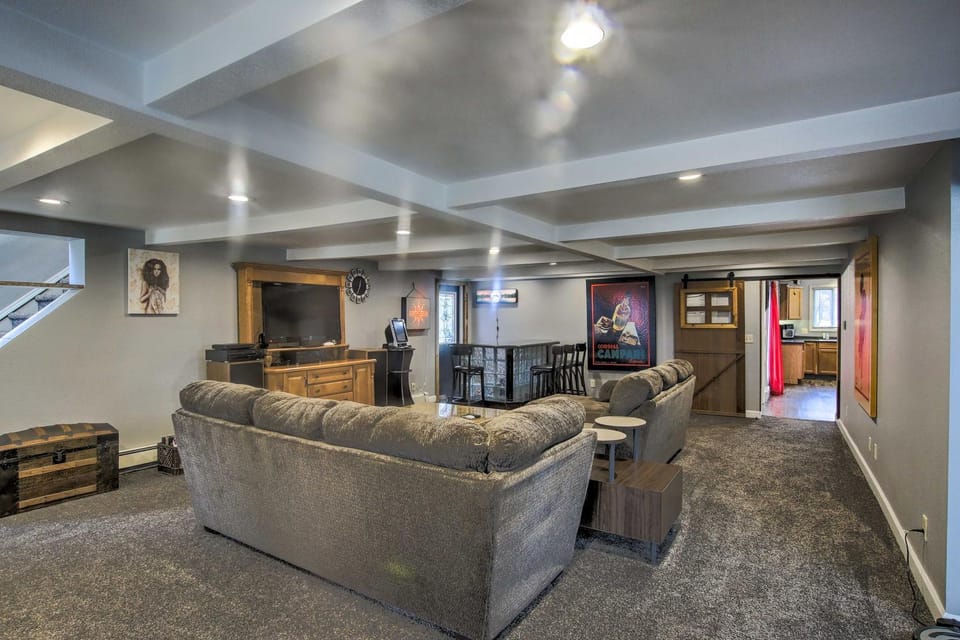 Spacious Sheboygan Home w/ Grill & Fire Pit! House in Wisconsin