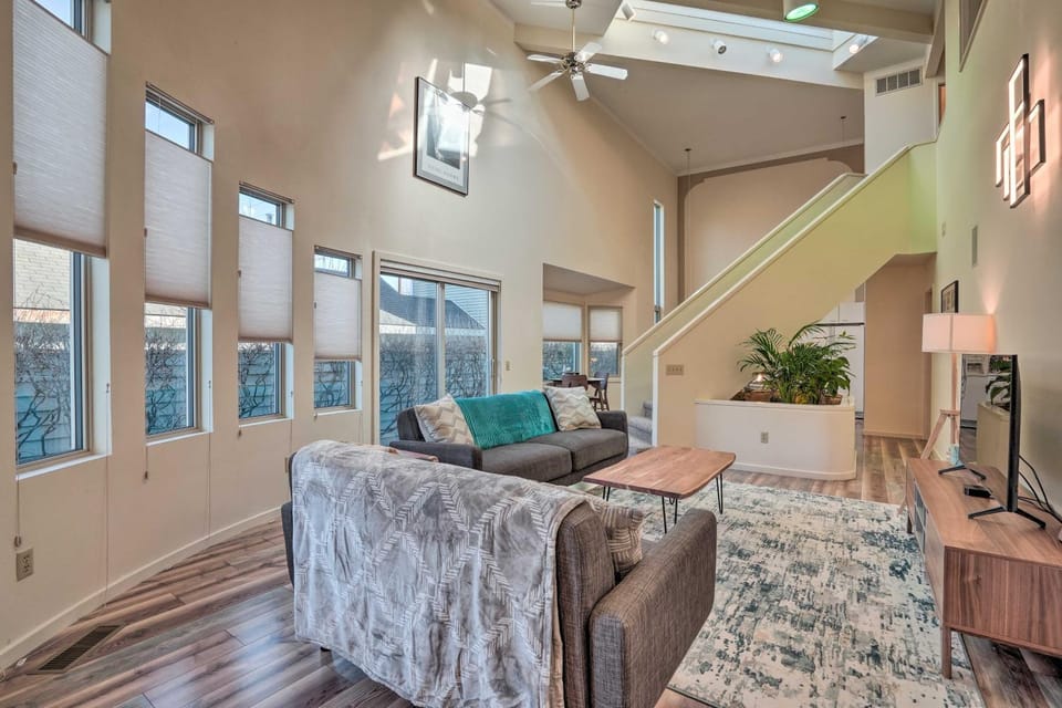 Cozy Anchorage Retreat - Near Hiking & Dtwn! House in Anchorage