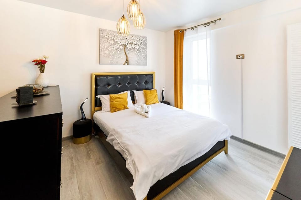 Color Studios in Nord10 - Pool & playground Apartment in Constanța County