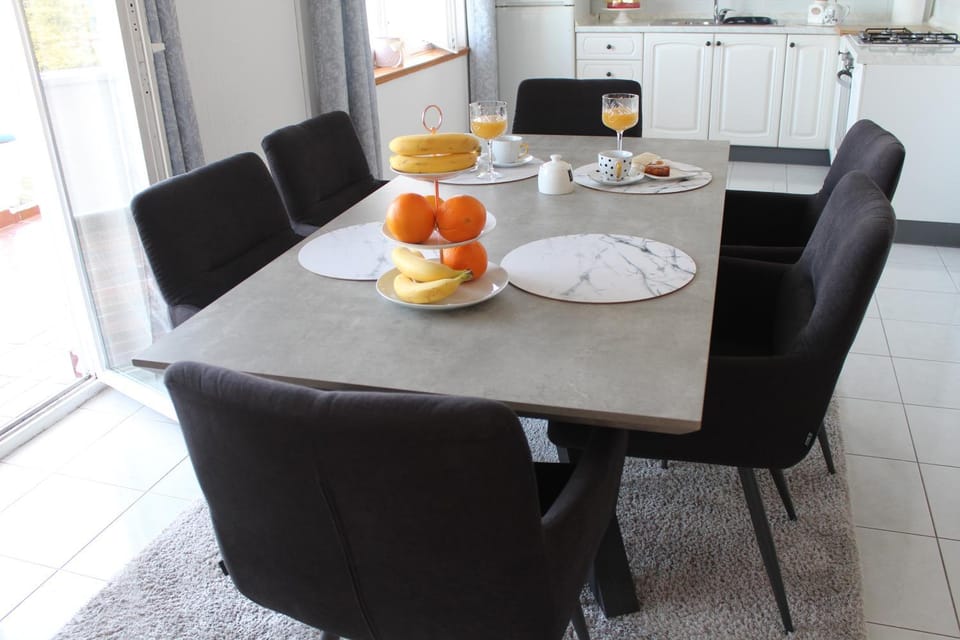 Apartman's M4 Stay by the Sea Kali Apartment in Zadar County